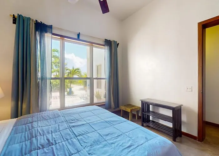 Apartment Brahma Blue Unit H2